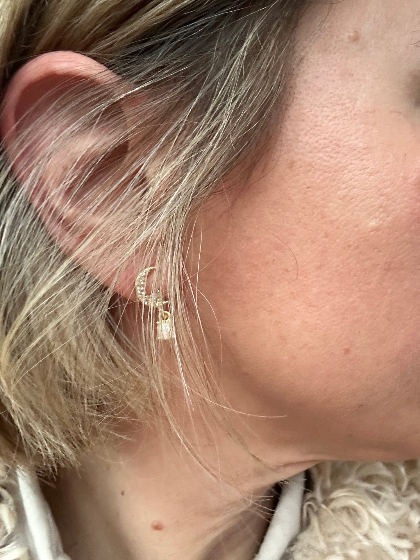 Star and Moon earrings