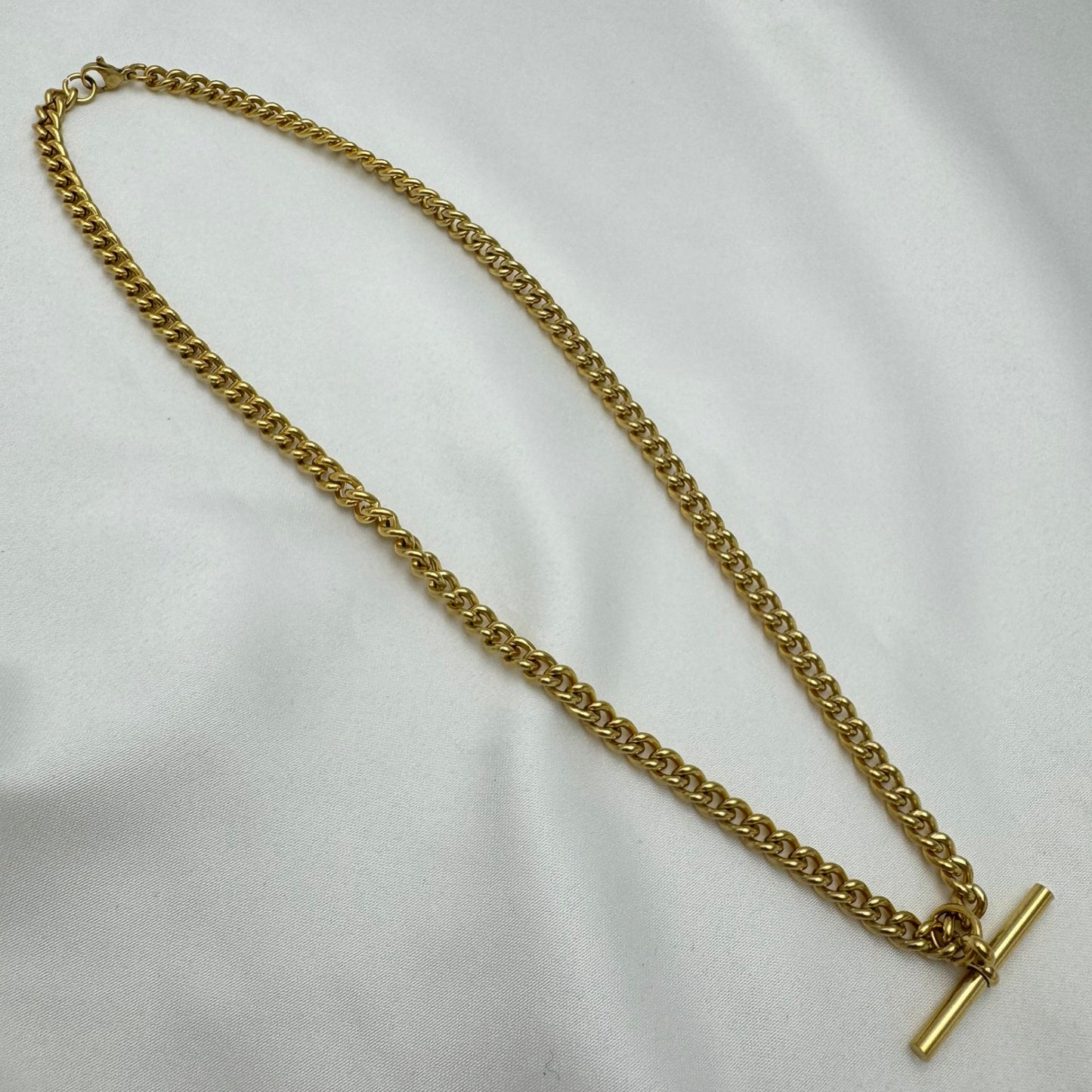 Large Gold T bar Chain Necklace