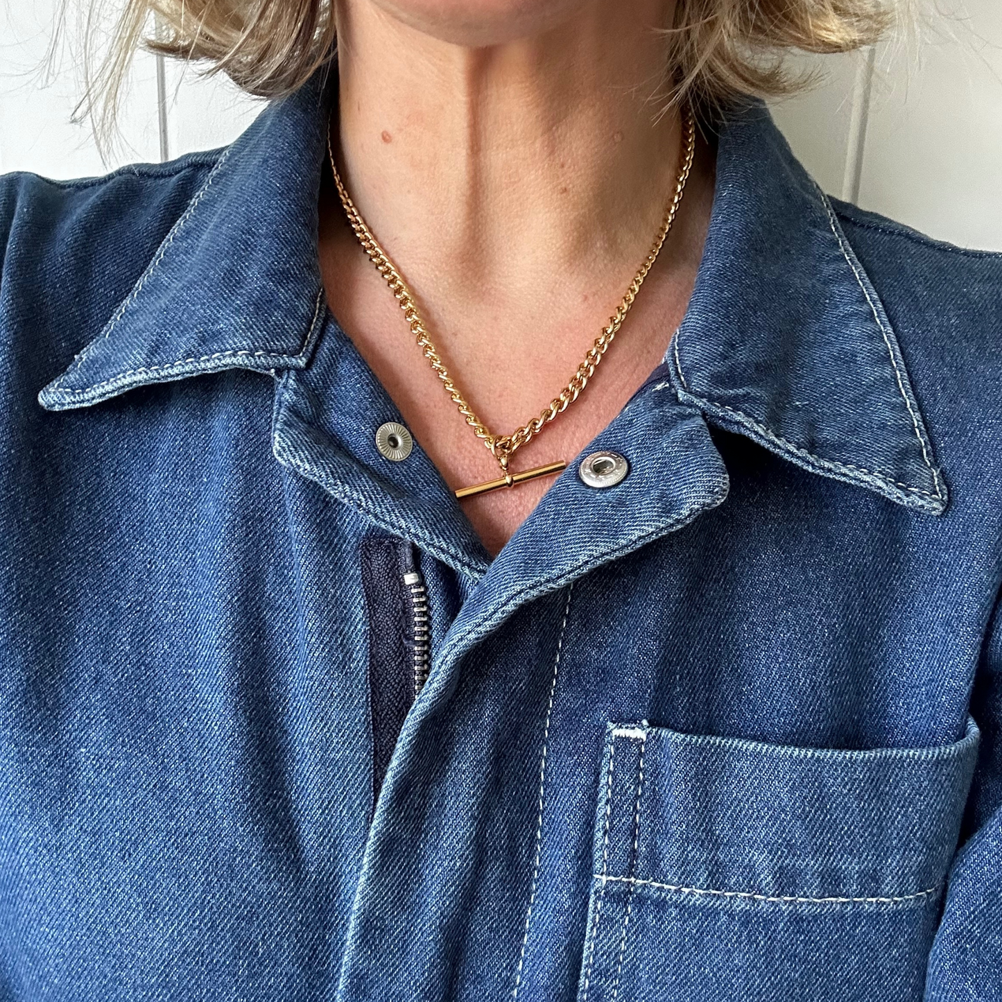 Large Gold T bar Chain Necklace