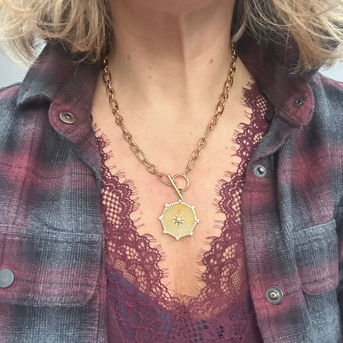 T Bar Gold Necklace with pendant