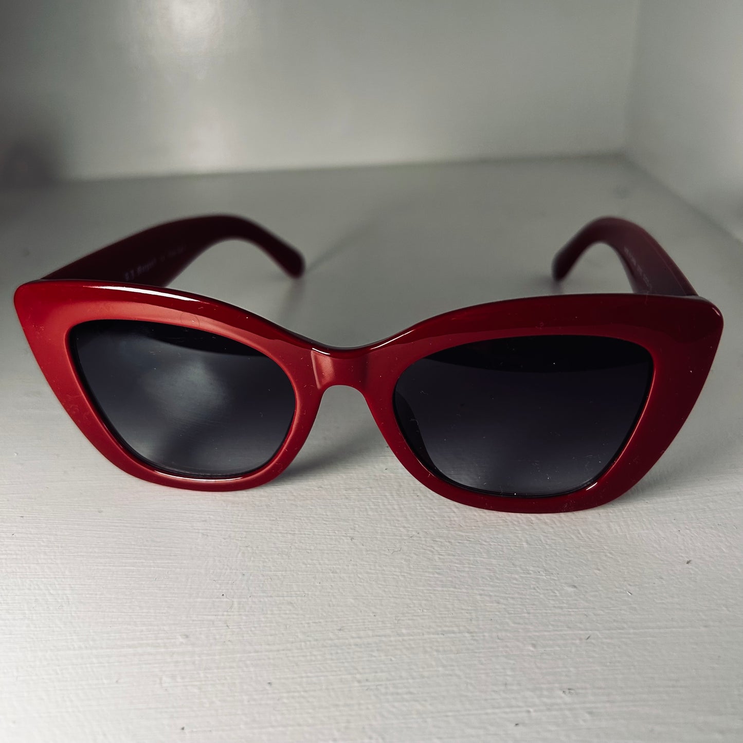Cream / Red Cat Eye Ladies Sunglasses