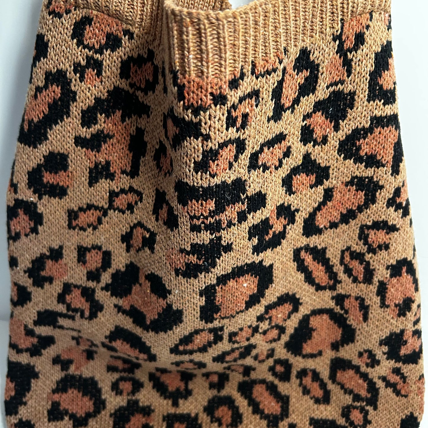 Leopard knitted bag