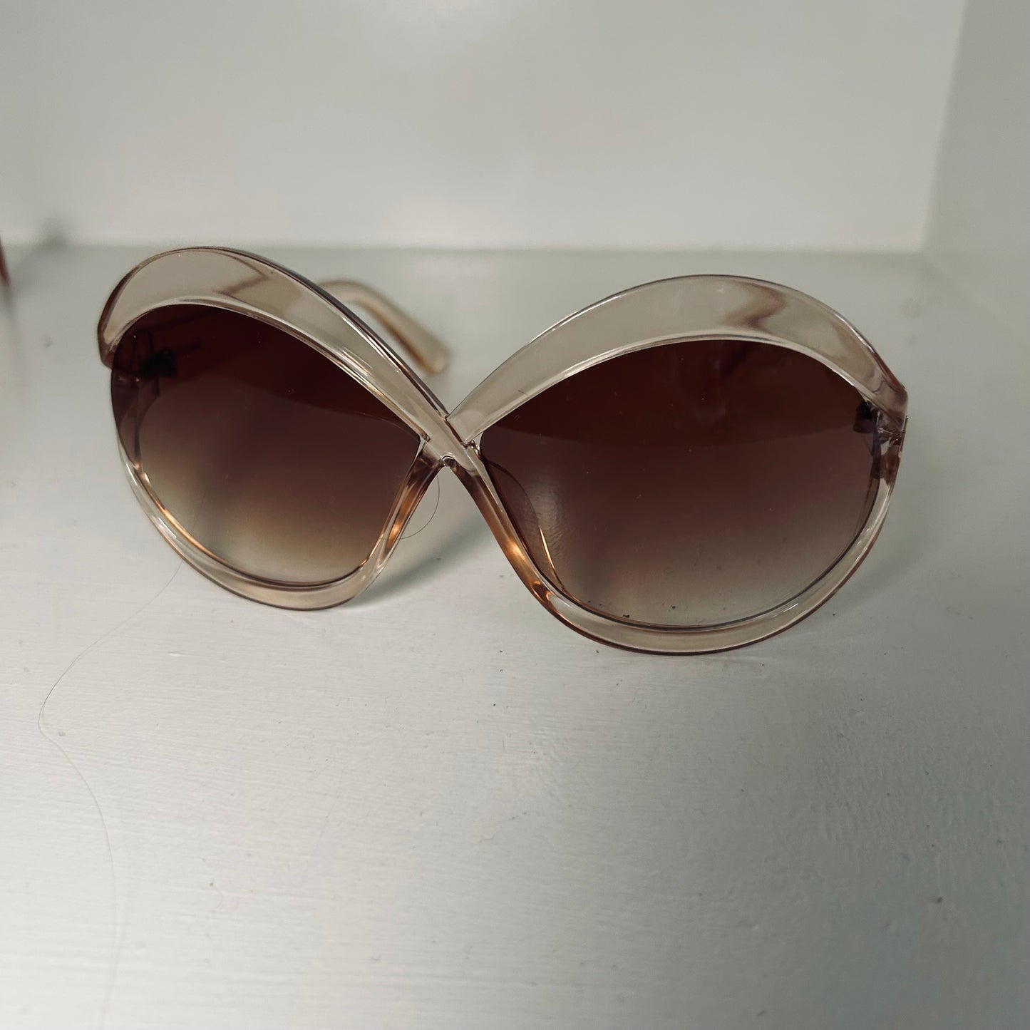 Infinity glasses