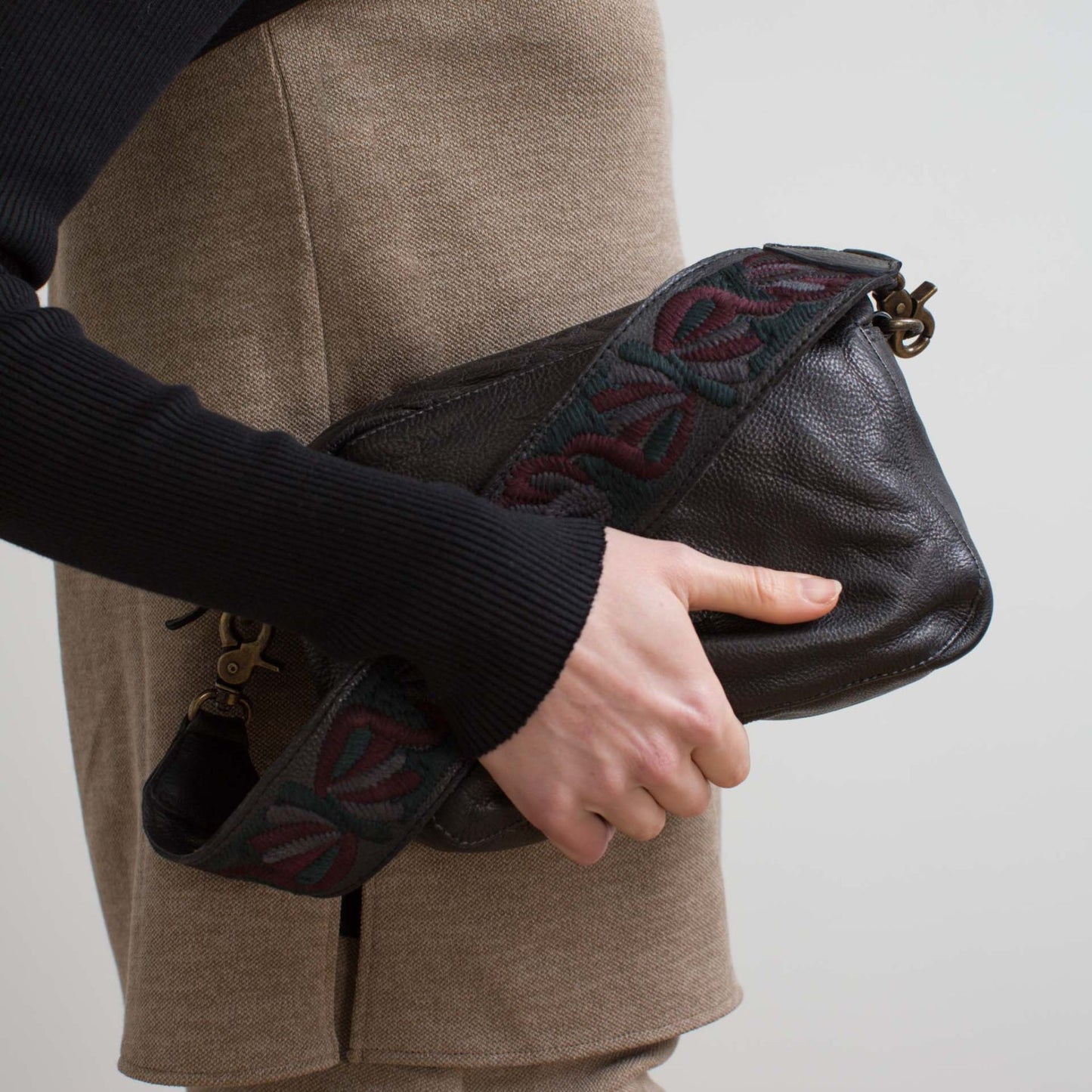 Embroidered Floral Strap Leather Bag
