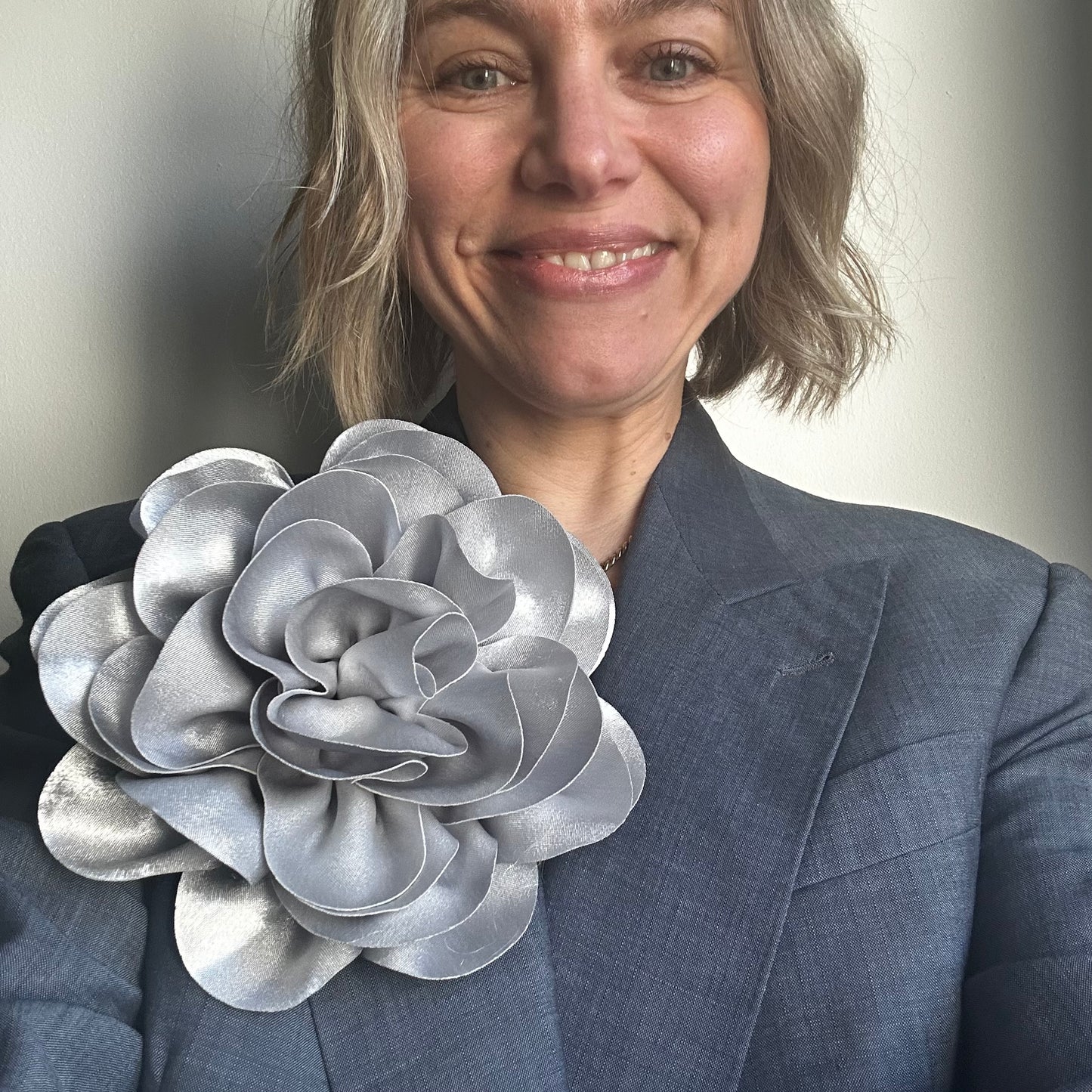 Oversized Corsage (various colours)