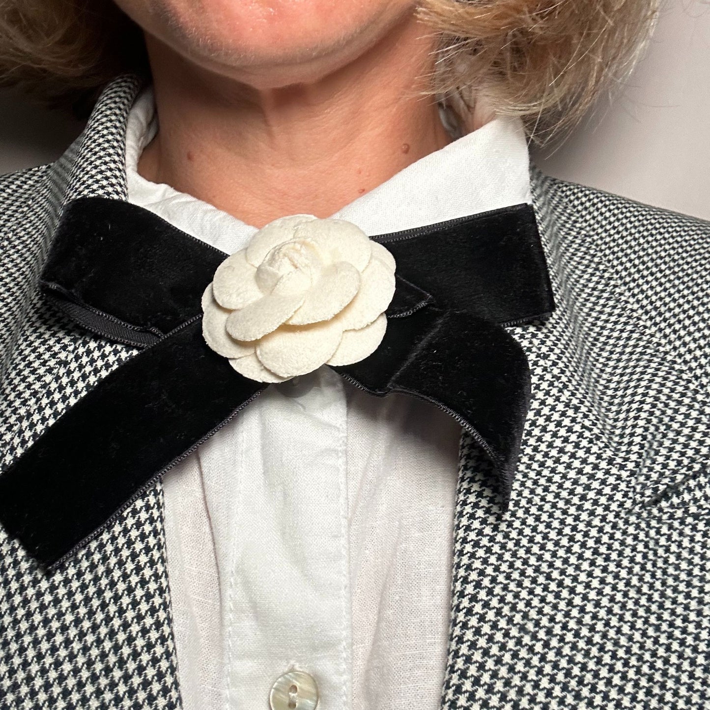 Velvet Camellia Bow Brooch / Clip