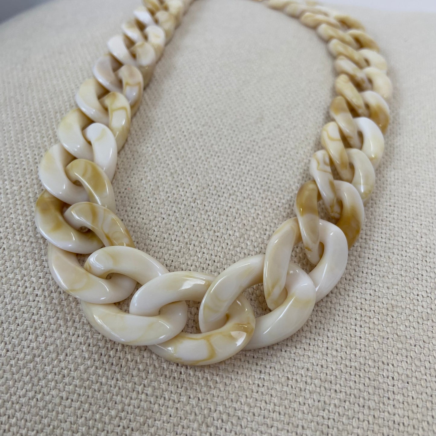 Small Chunky Link Statement Necklaces