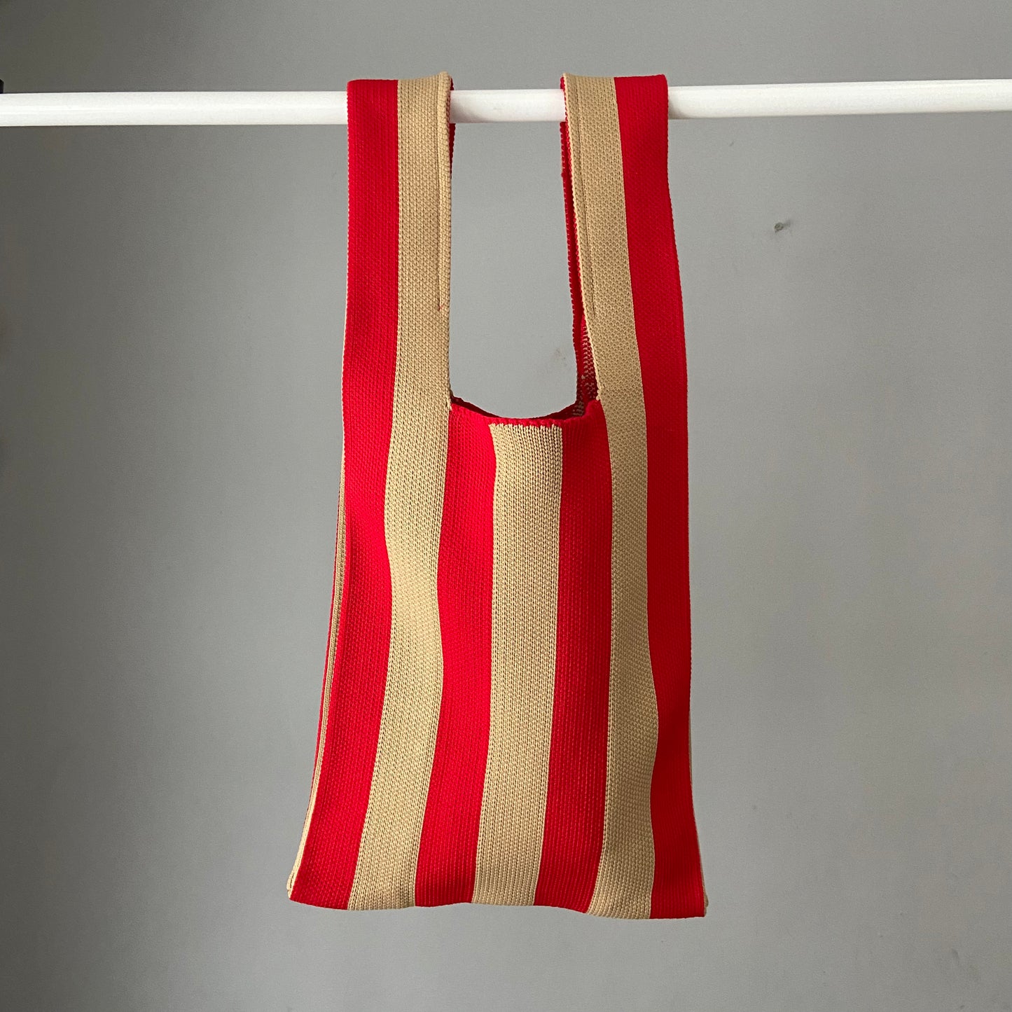 Checkerboard pattern Knitted Shopper by Scott-Samuel