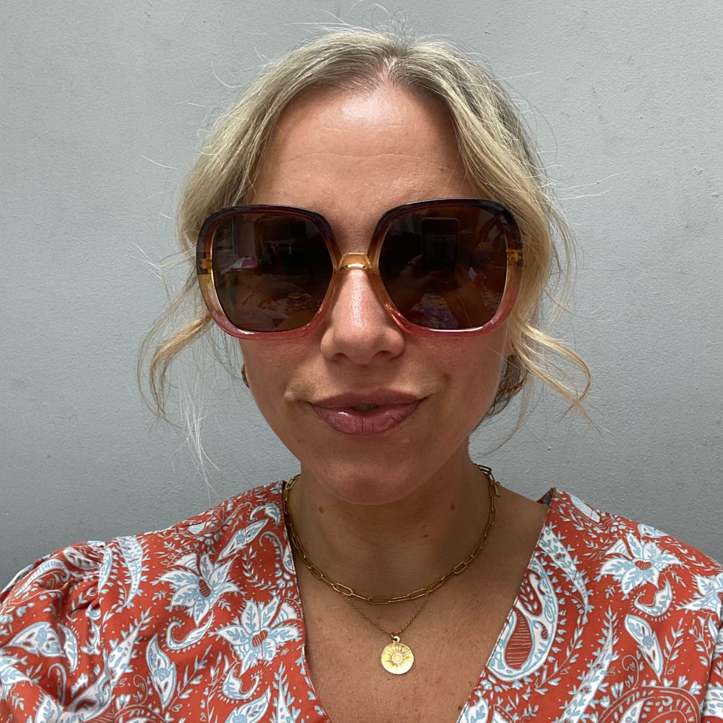 retro oversized sunglasses