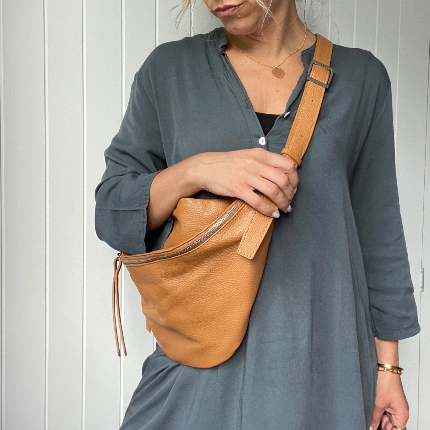 brown leather cross body bag