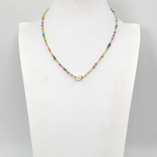 Cut glass necklace with pearl