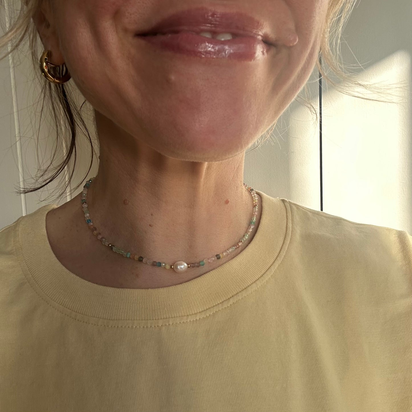 Cut glass necklace with pearl
