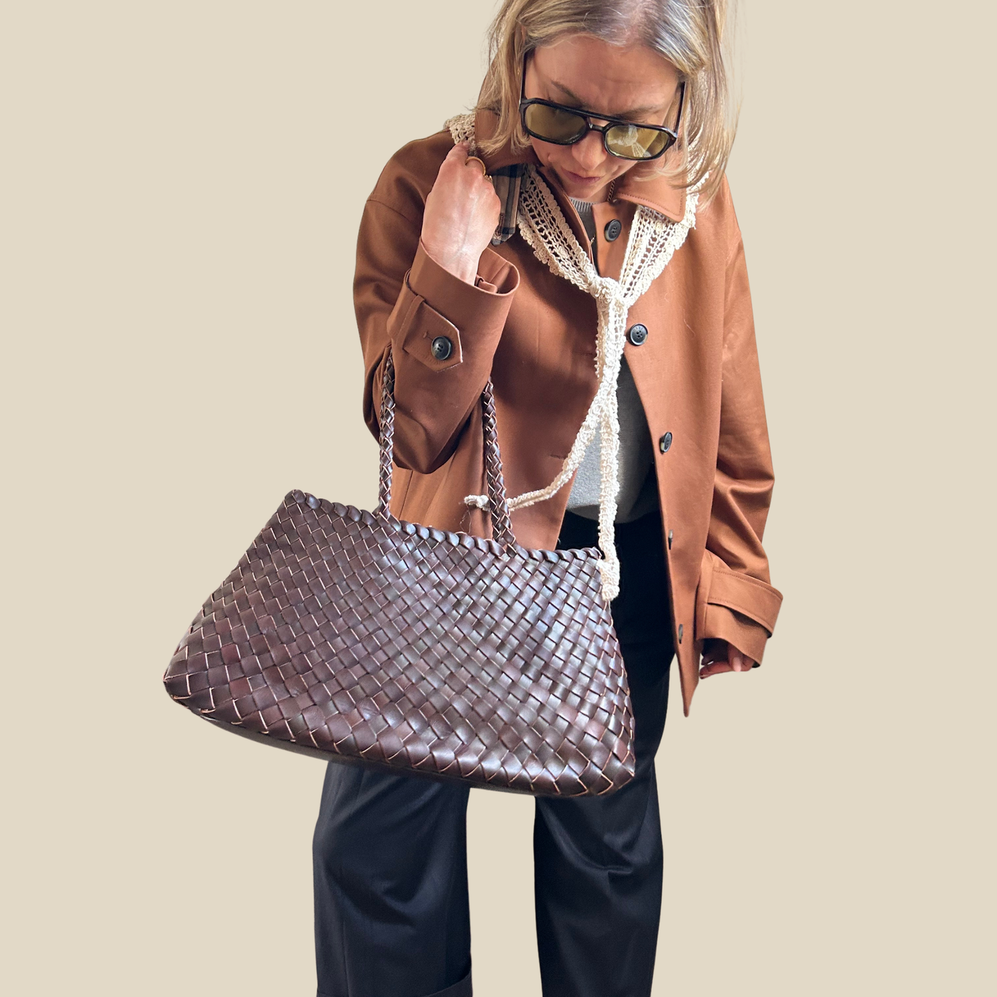 Large Woven Leather Shoulder bag