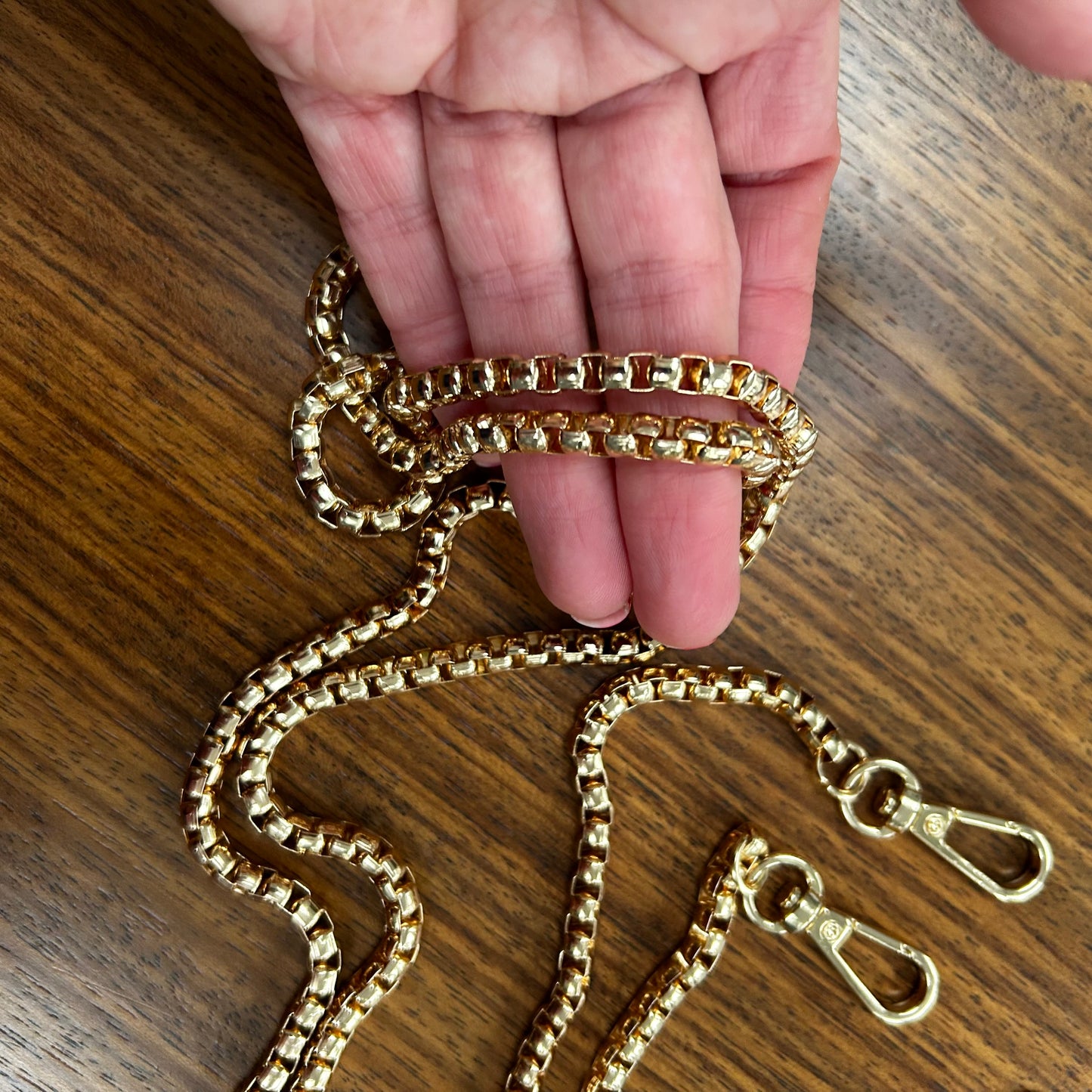 Gold Chain Mobile Phone Lanyard