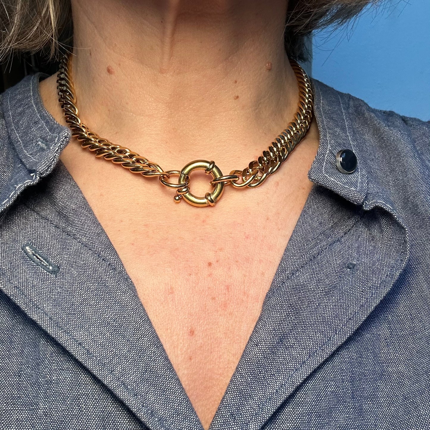 Chunky Gold Springring Necklace