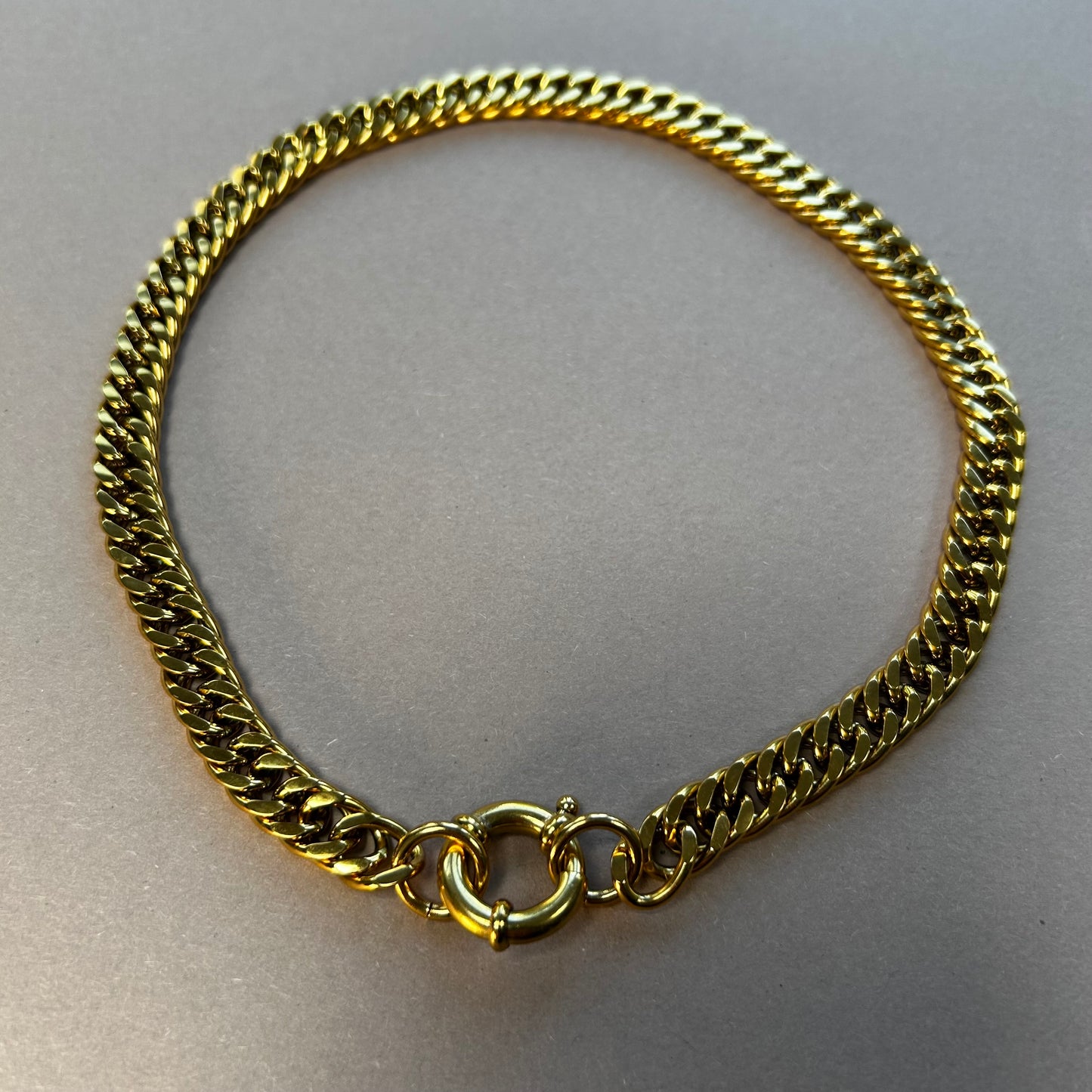 Chunky Gold Springring Necklace