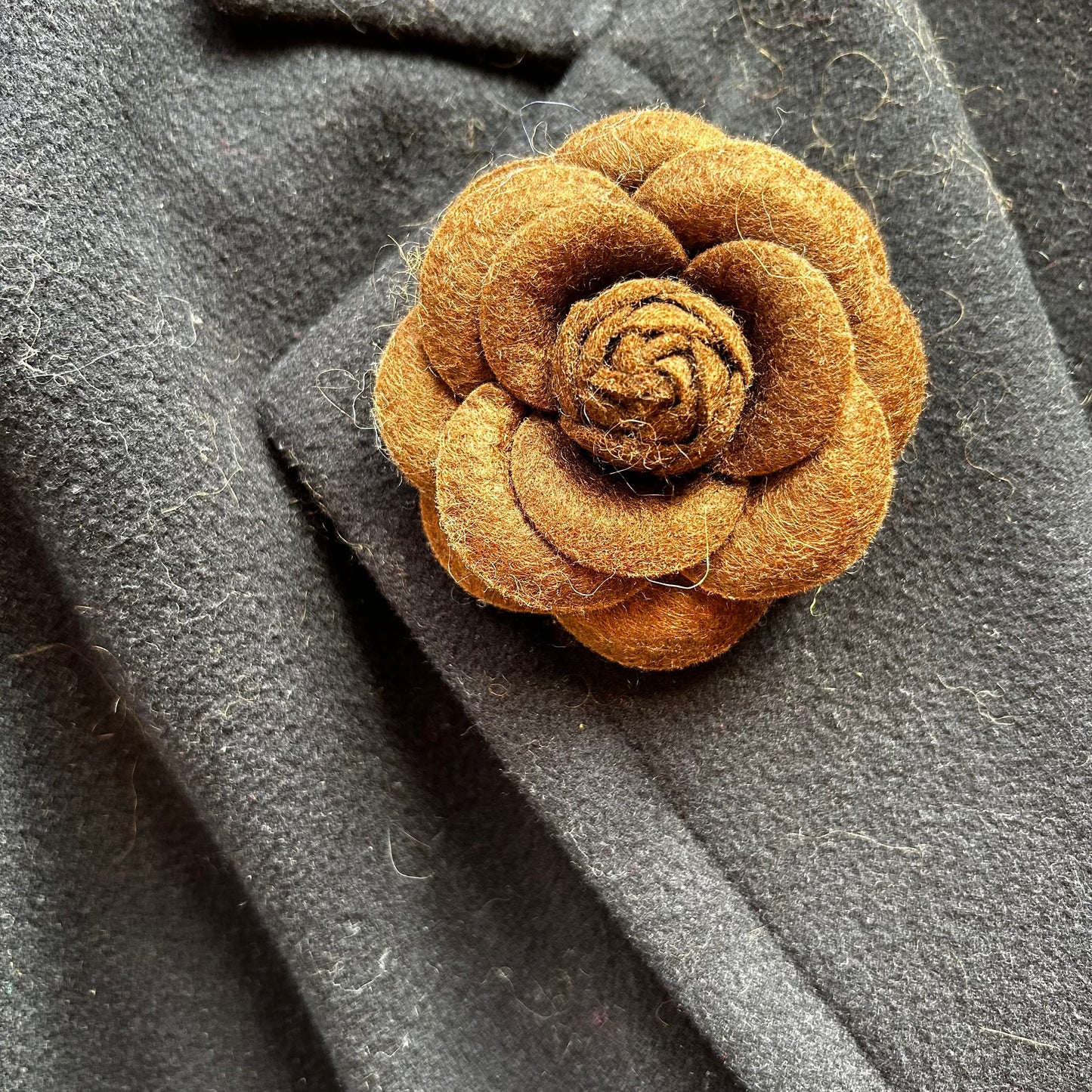 Wool Camellia brooches