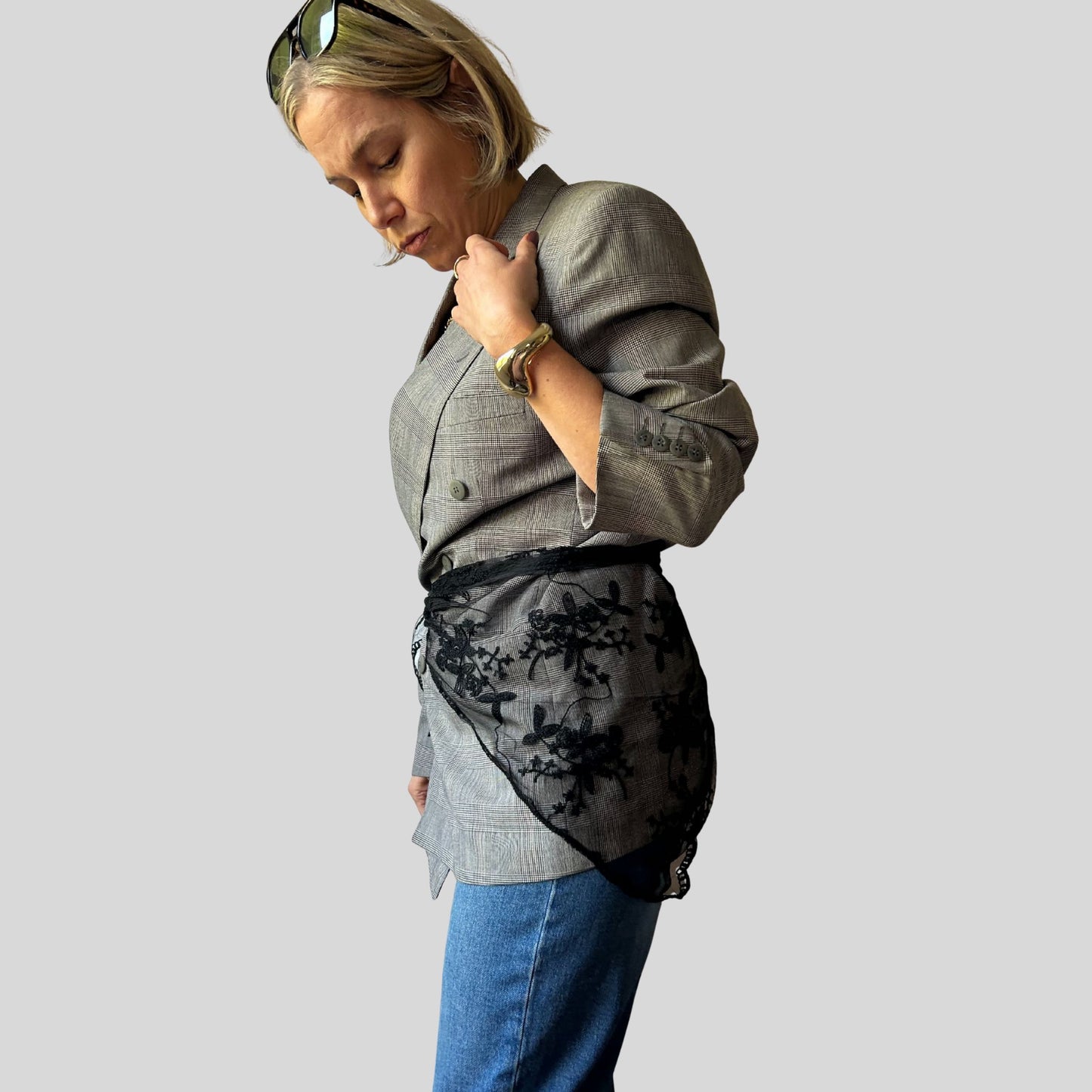 Triangular Lace Scarf (various colours)