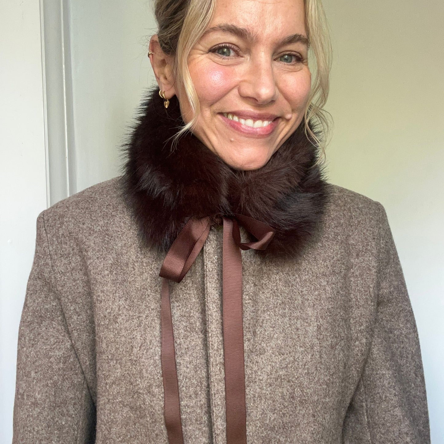 Faux fur collars