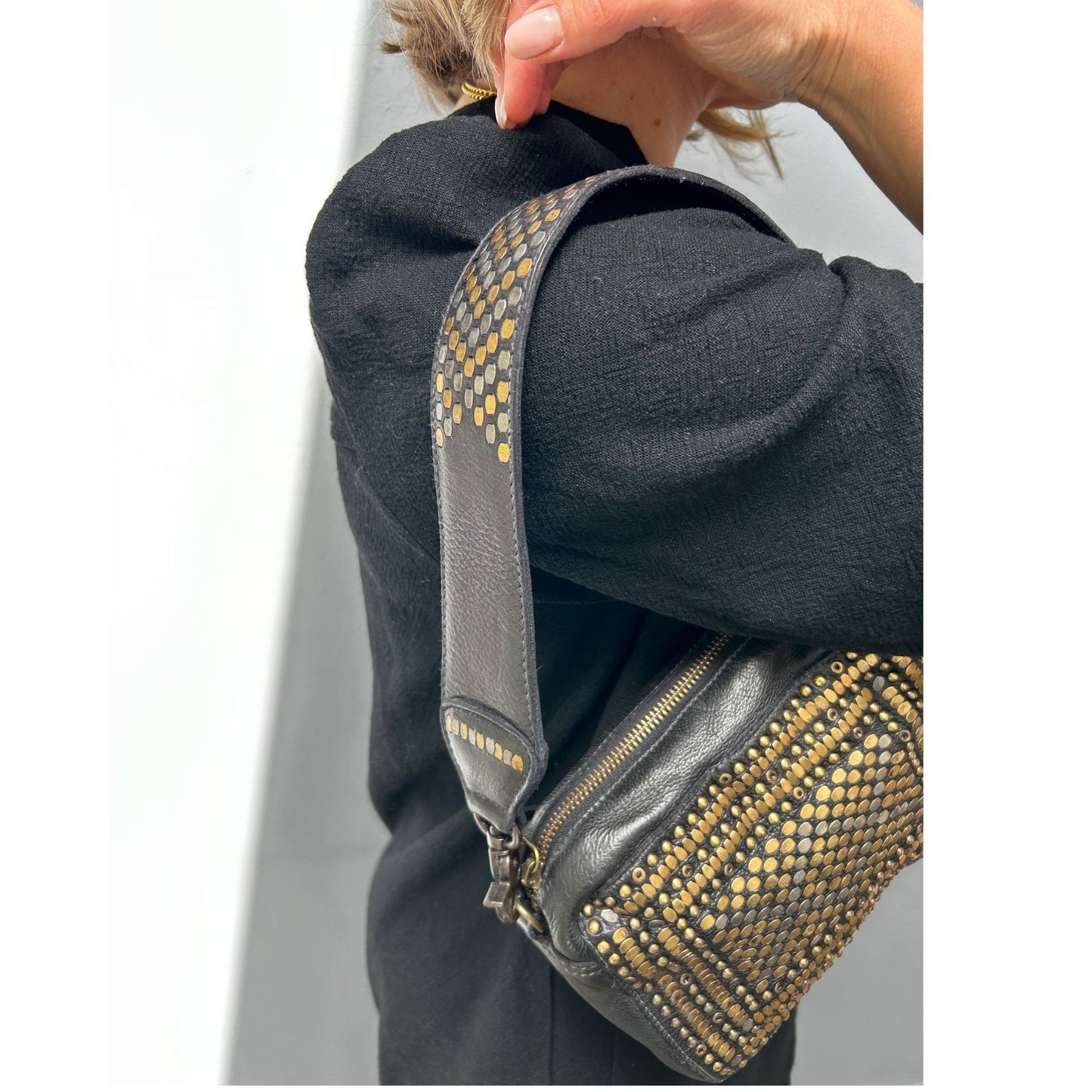 Studded Vintage style Camera bag Black