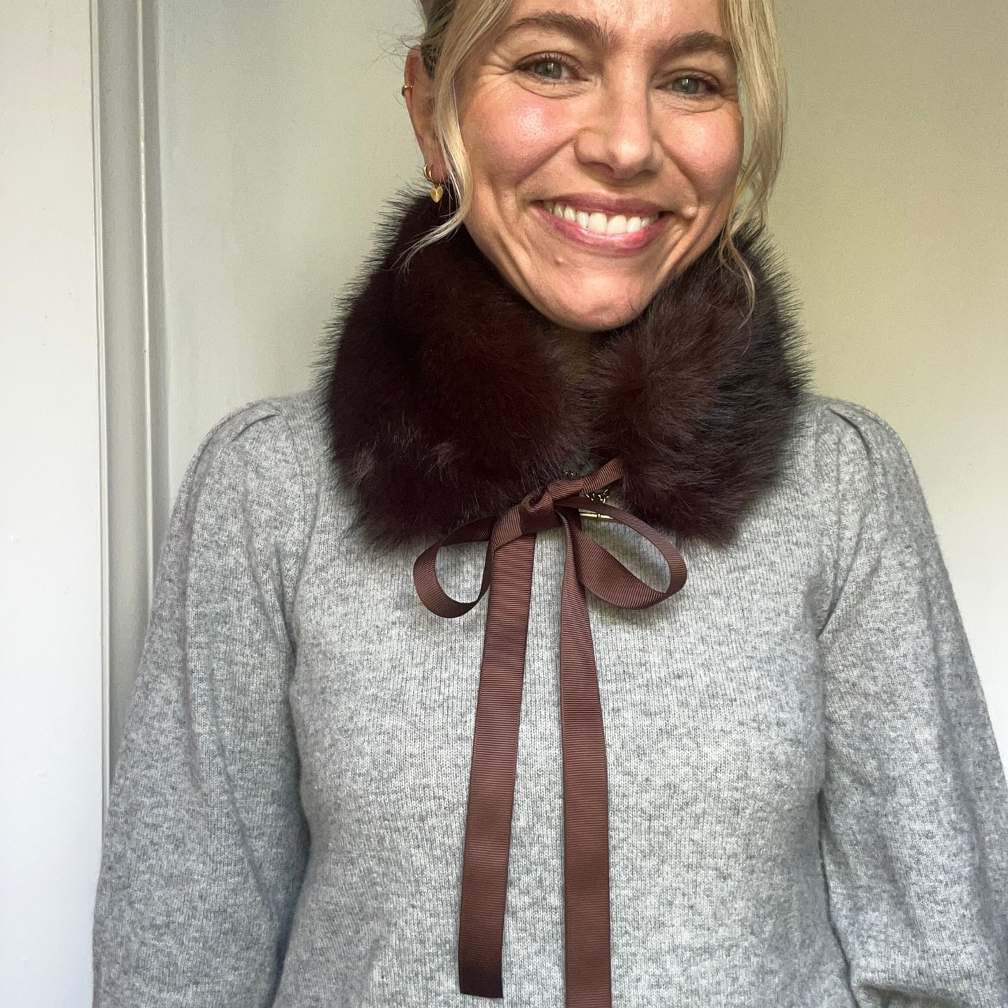 Faux fur collars