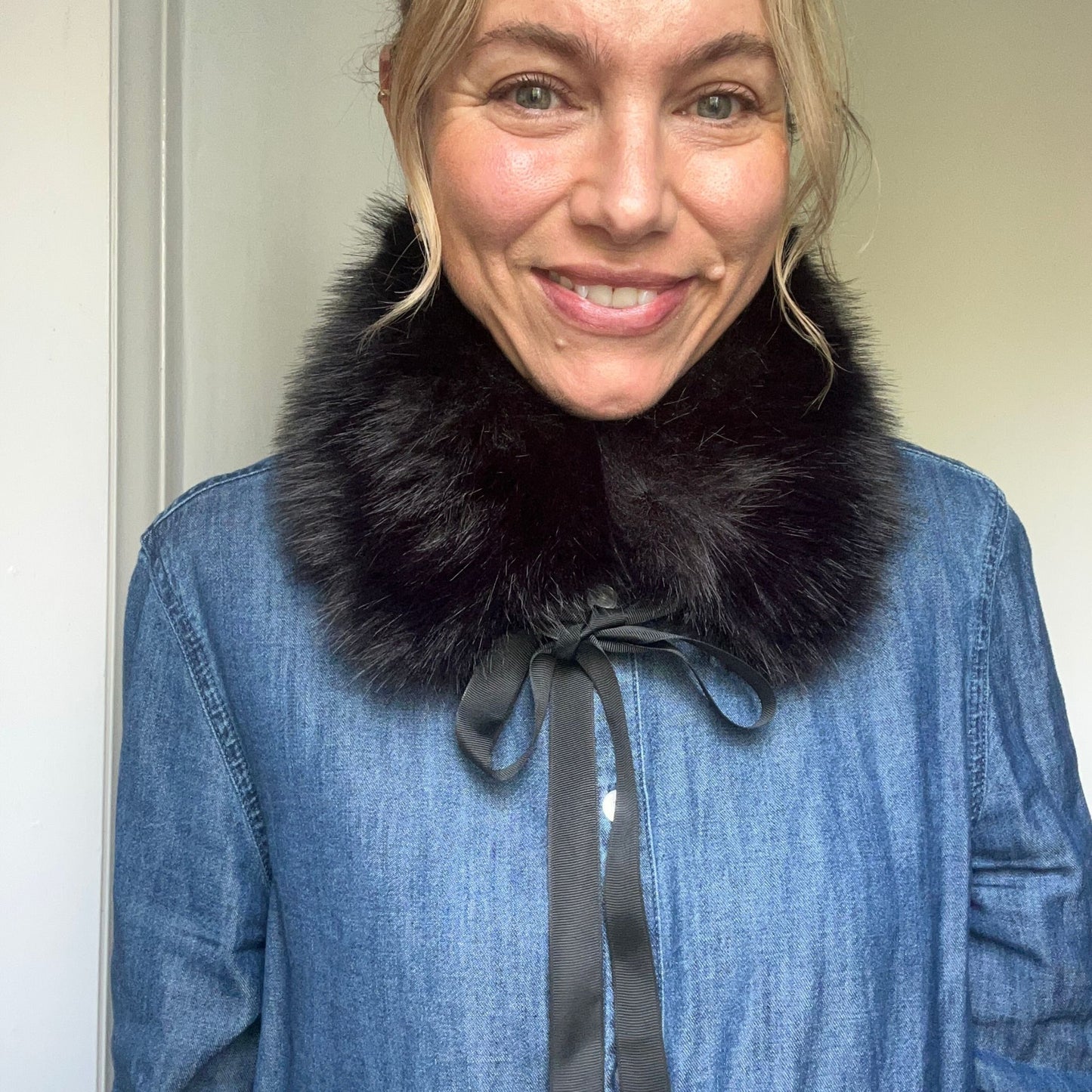 Faux fur collars