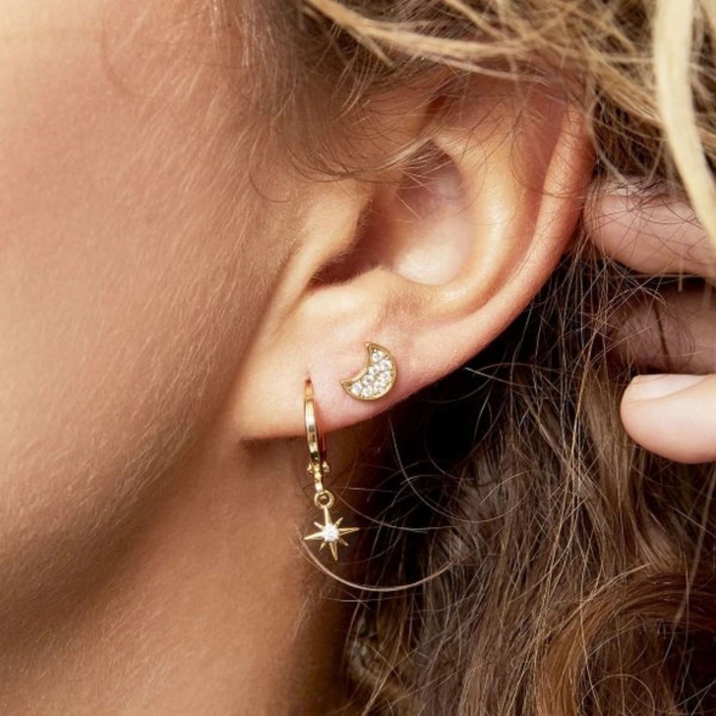 Star Hoop Earrings (Gold or Silver)