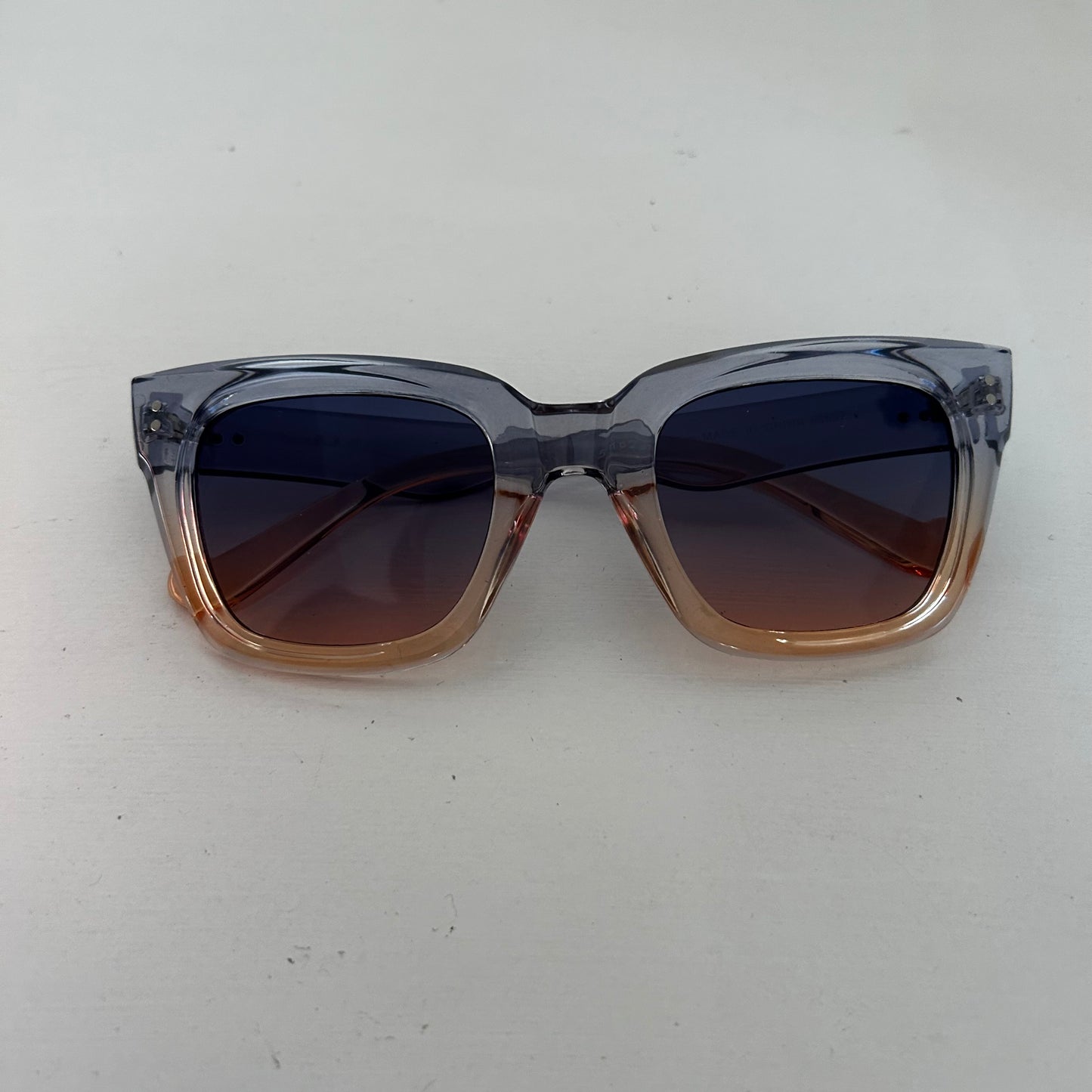 Blue & Peach Wayfarer Sunglasses