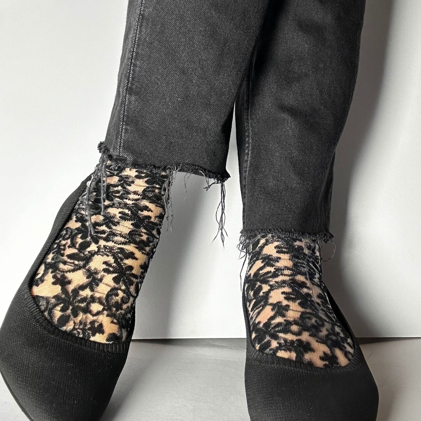 Sheer Floral Socks