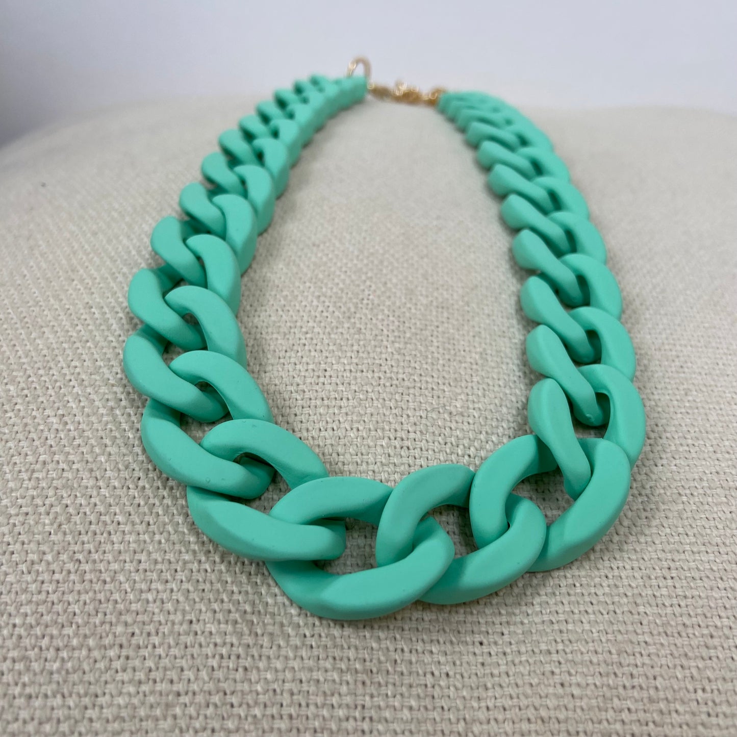 Small Chunky Link Statement Necklaces
